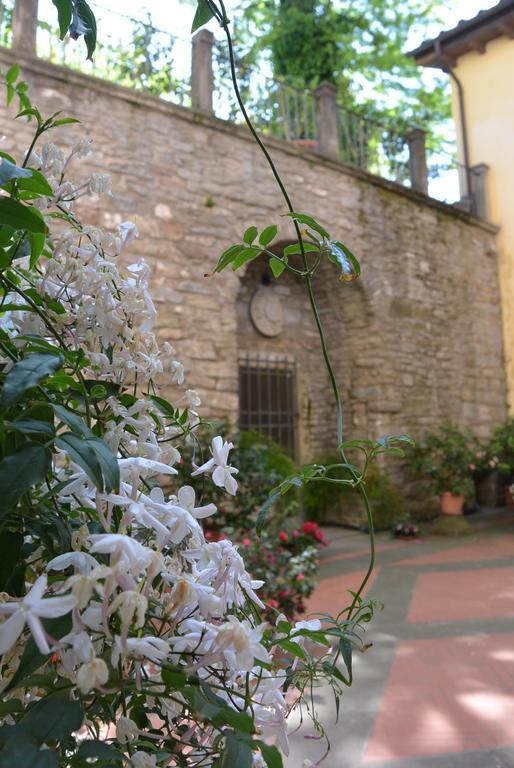 Palazzo Torriani Hotel Marradi Bagian luar foto